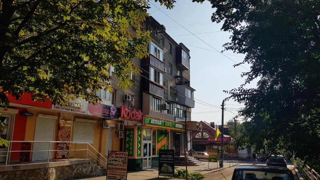 Апартаменты Apartment on Mirny Boulevard in the Very Center of the City Херсон-113